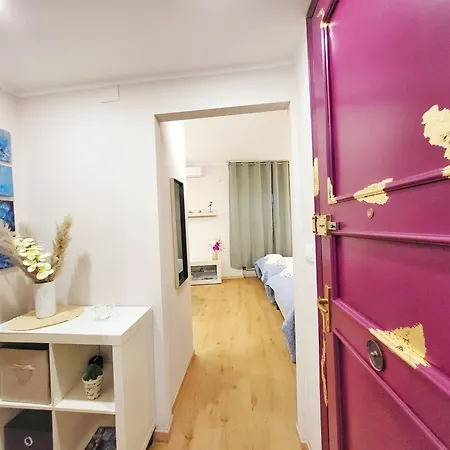 Monolocale Appena Ristrutturato Per 4 Persone, In Centro Citta Апартаменты
